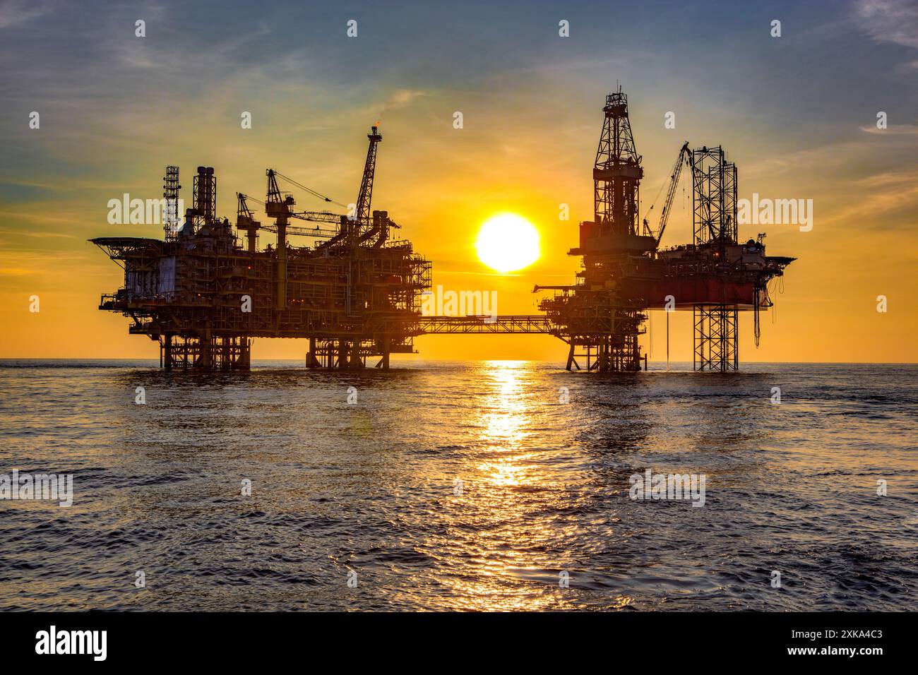 Ölförderung vor dem Golf von Mexiko Stockfoto