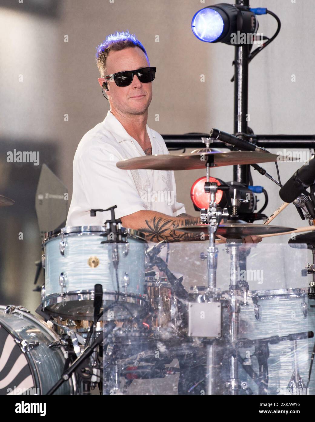 Eddie Fisher, OneRepublic auf der Bühne für die NBC Today Show Concert Series mit OneRepublic, Rockefeller Plaza, New York, NY, 19. Juli, 2024. Foto: Simon Lindenblatt/Everett Collection Stockfoto