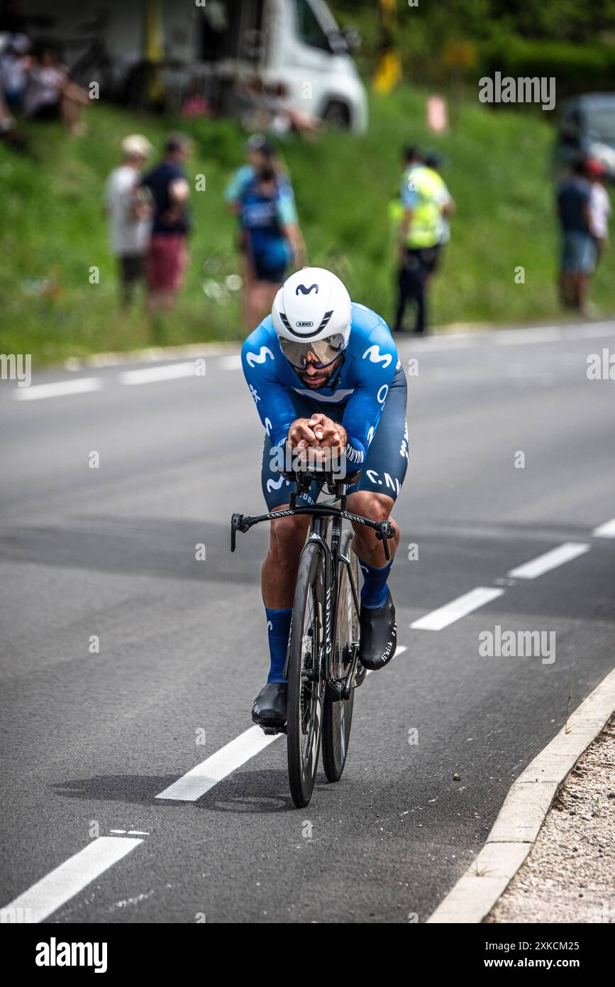 FERNANDO GAVIRIA vom MOVISTAR TEAM Radfahren im Tour de France TT (Zeitfahren), zwischen Nuits-Saints-Georges und Gevrey-Chamertain, 24.07.05. Stockfoto