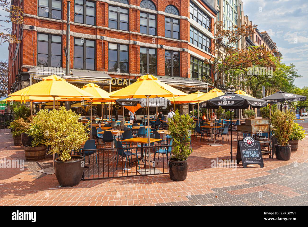 Restaurant im Freien im Gastown-Viertel von Vancouver, Kanada Stockfoto