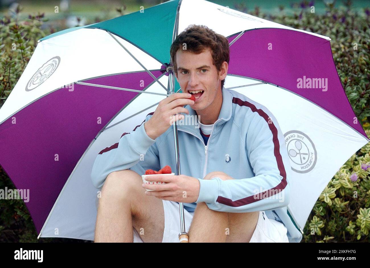 Aktenfoto vom 06/05 von Andy Murray. Andy Murray wird sich nach den Olympischen Spielen in diesem Sommer in den Ruhestand setzen und in den sozialen Medien veröffentlichen, dass er für sein „letztes Tennisturnier überhaupt“ in Paris angekommen ist. Ausgabedatum: Dienstag, 23. Juli 2024. Stockfoto