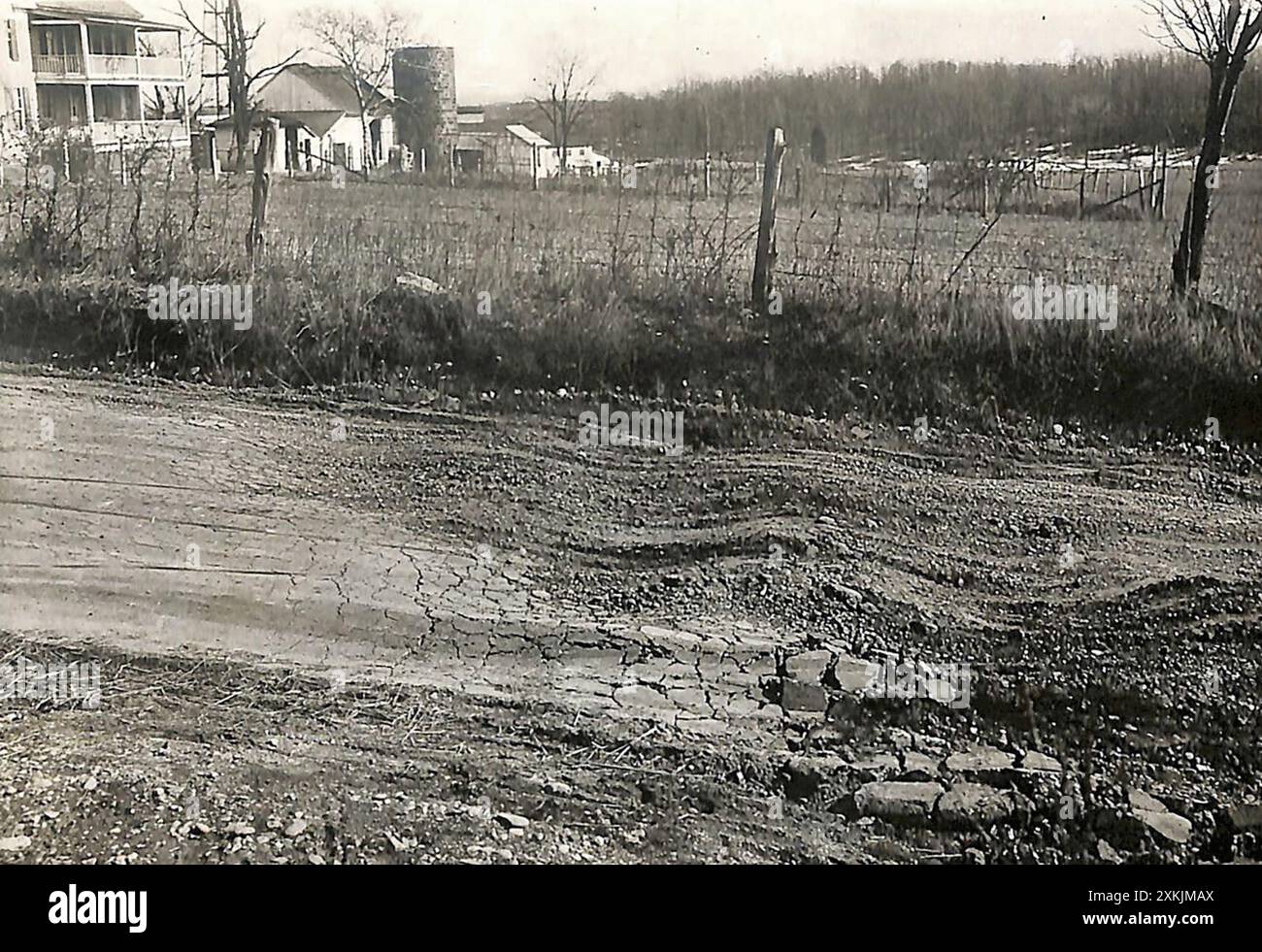 Zeigt die Auswirkungen des Lkw-Verkehrs an. J. K. Hillers 1918 Fairfax County, Virginia Stockfoto