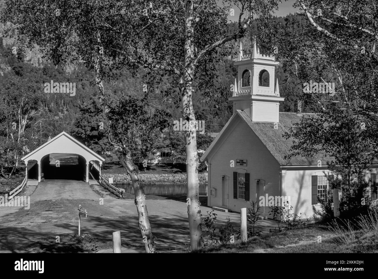 Nordamerika; Neuengland; Ostküste; New Hampshire; Indian Summer; Herbst; stark, überdachte Brücke Stockfoto