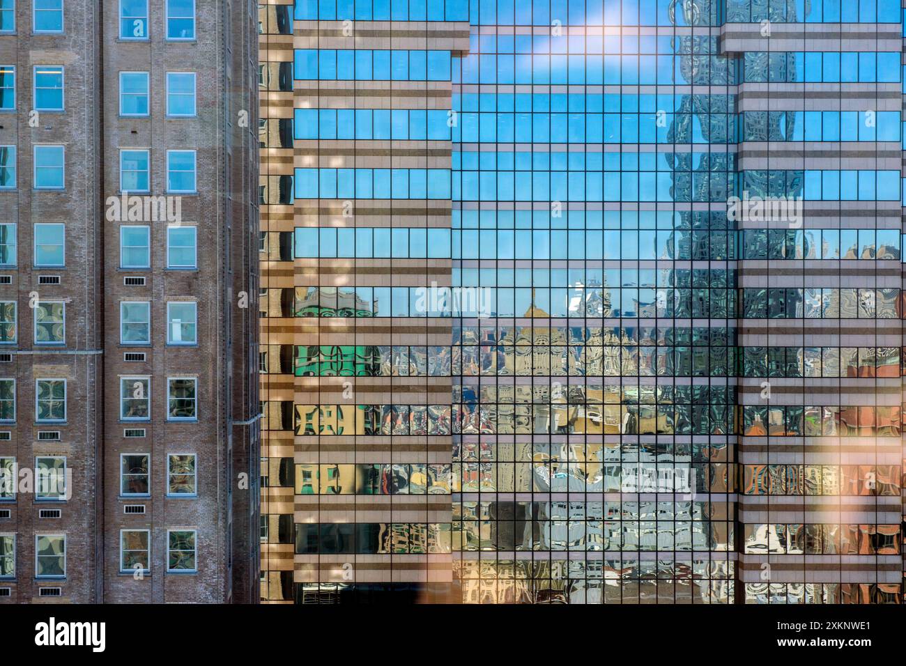 Wolkenkratzer Fassade Wolkenkratzer Fassade, Downtown Manhattan. New York City, USA. New York City Downtown Manhattan New York Vereinigte Staaten von Amerika Copyright: XGuidoxKoppesxPhotox Stockfoto