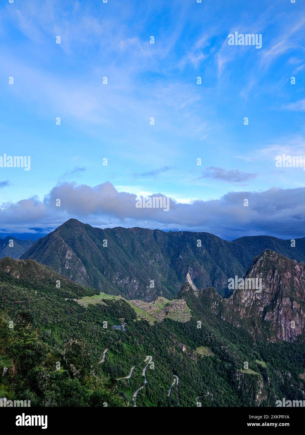 Blick auf Machu Picchu vom Sonnentor, Inka Trail, Cusco, Peru Stockfoto