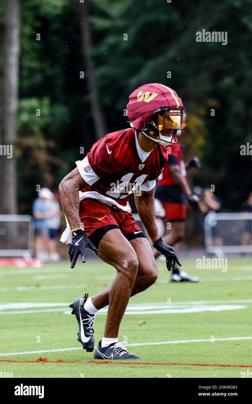 Sicherheit der Washington Commanders Jeremy Chinn (11) Teilnahme am ersten Trainingstag im OrthoVirginia Training Center im Commanders Park in Ashburn VA am 24. Juli 2024 (Alyssa Howell/Image of Sport) Stockfoto