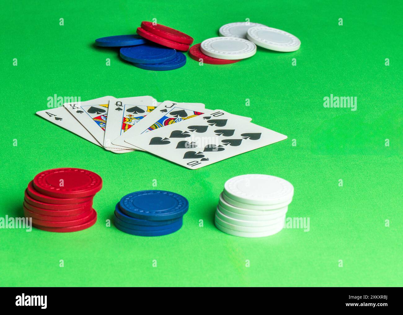 Gewinnhand im Poker - Royal Flush Pik Stockfoto
