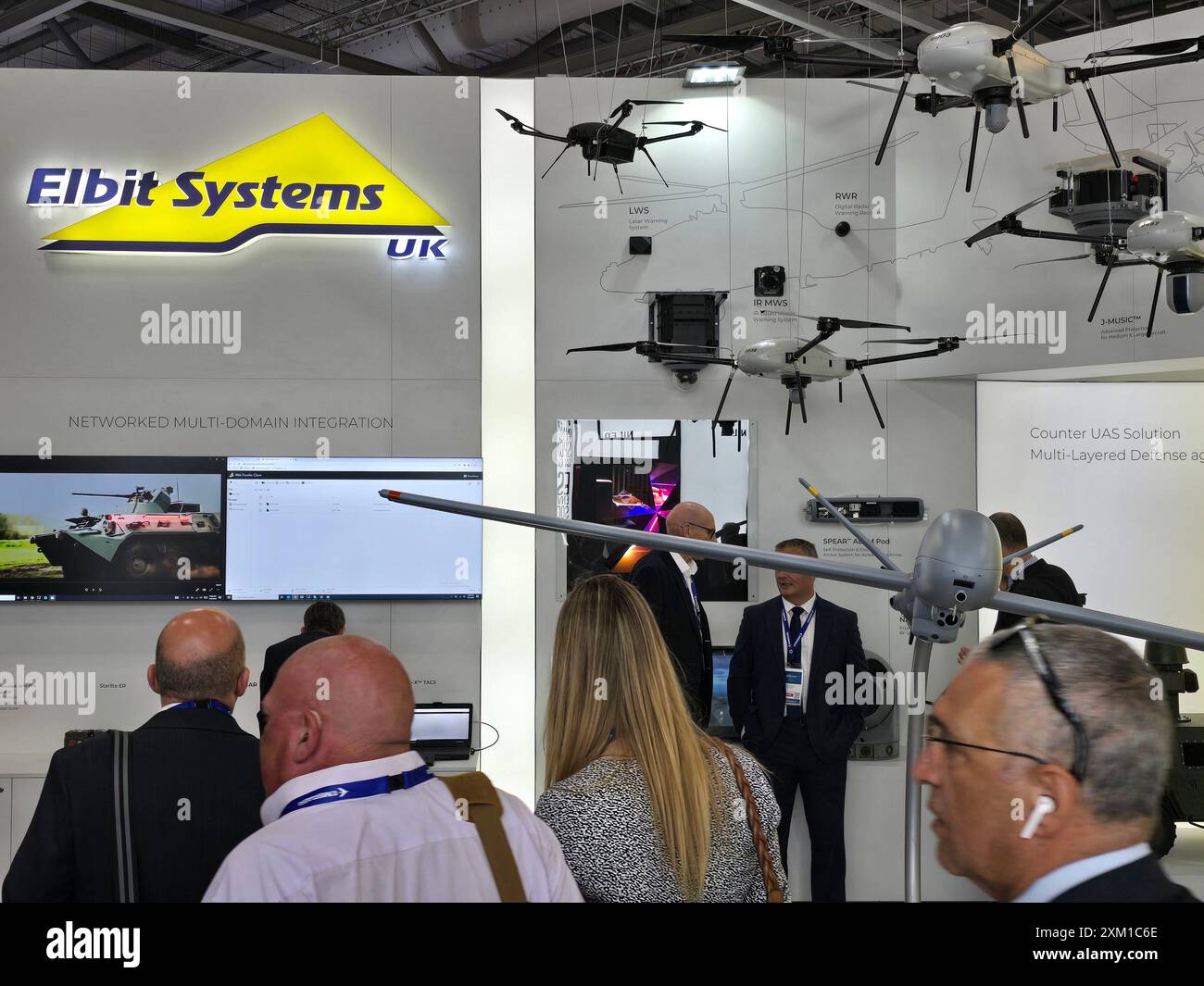 Farnborough, Großbritannien, 24. Juli 2024. Die Farnborough International Airshow 2024 beherbergt führende Innovatoren aus der Luft- und Raumfahrt, der Luftfahrt und der Verteidigungsindustrie und darüber hinaus. Elbit Systems stellte unter anderem Drohnen aus. Stockfoto