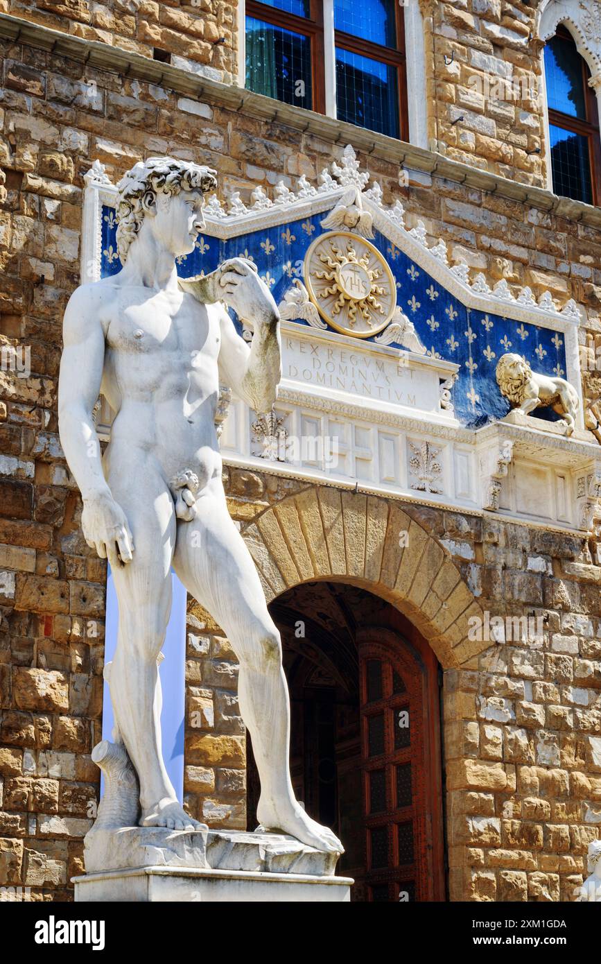 Nachbildung der Originalstatue von David in Florenz, Italien Stockfoto