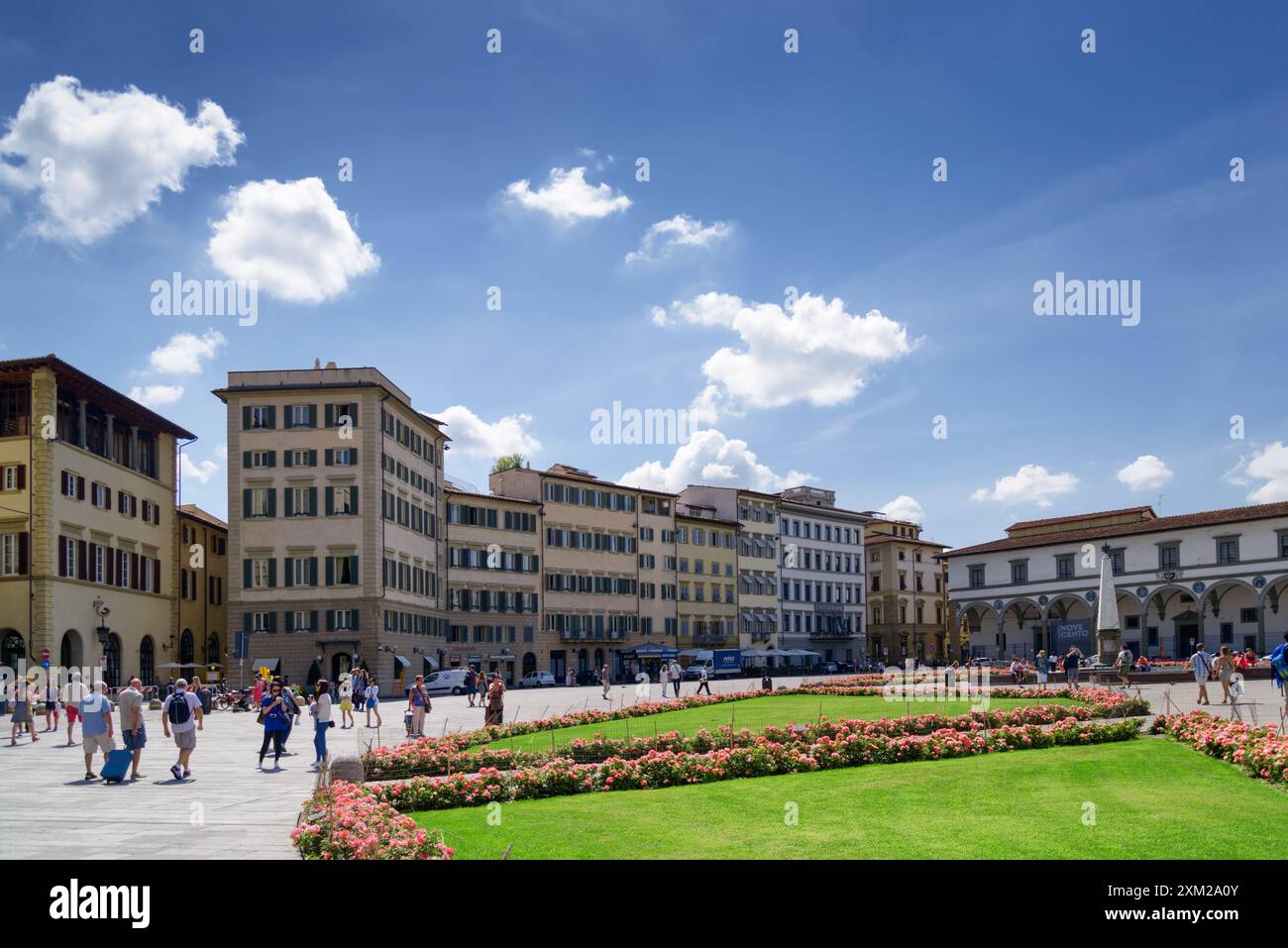 Mittelalterliche Häuser auf der Piazza di Santa Maria Novella in Florenz Stockfoto