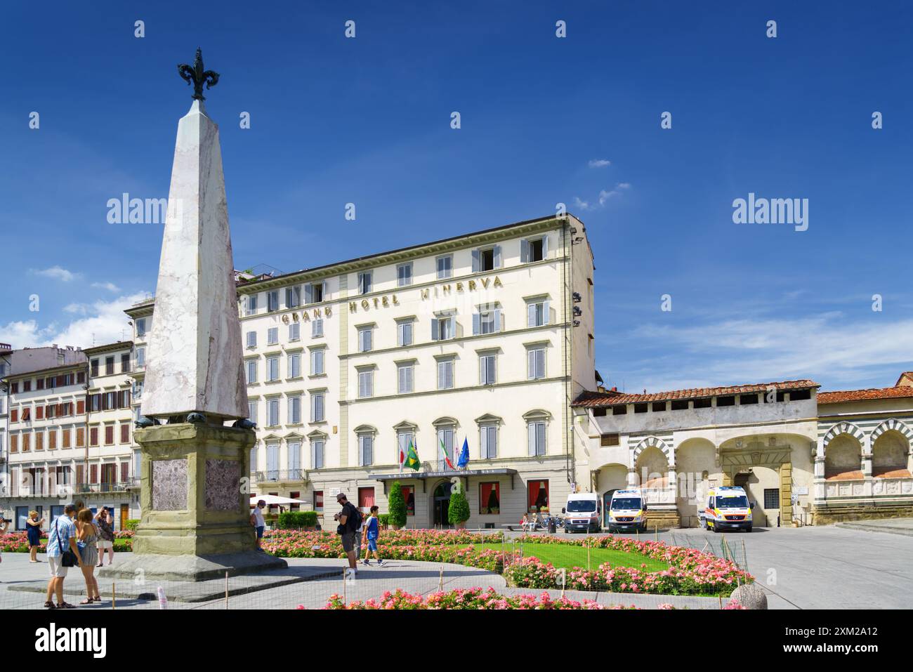 Marmorobelisk an der Piazza di Santa Maria Novella in Florenz Stockfoto