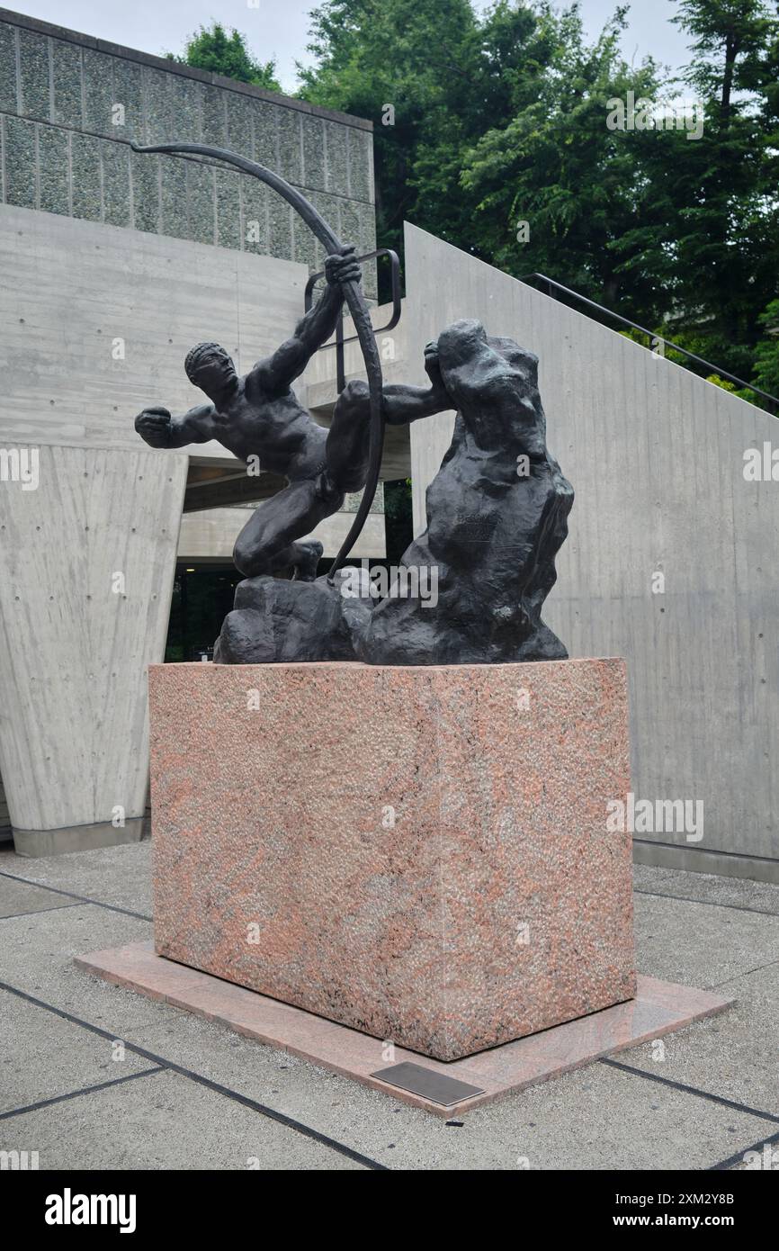 Herkules der Schütze vor dem Museum of Western Art im Ueno Park Tokio Japan Stockfoto