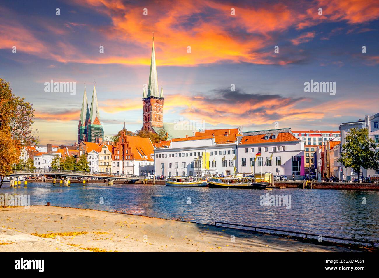 Verwunderlich Von Lubeck Nach Hamburg Fotos