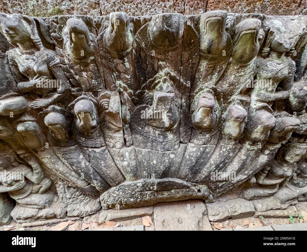 Die Terrasse der Elefanten, Teil der ummauerten Stadt Angkor Thom, einer Ruine eines Tempels in Kambodscha. Stockfoto