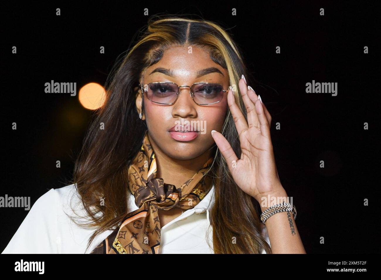 Paris, Frankreich. Juli 2024. Angel Reese nahm am 25. Juli 2024 am Vorspiel der Pariser Spiele 2024 bei der Vuitton Foundation in Paris Teil. Foto: Aurore Marechal/ABACAPRESS. COM Credit: Abaca Press/Alamy Live News Stockfoto