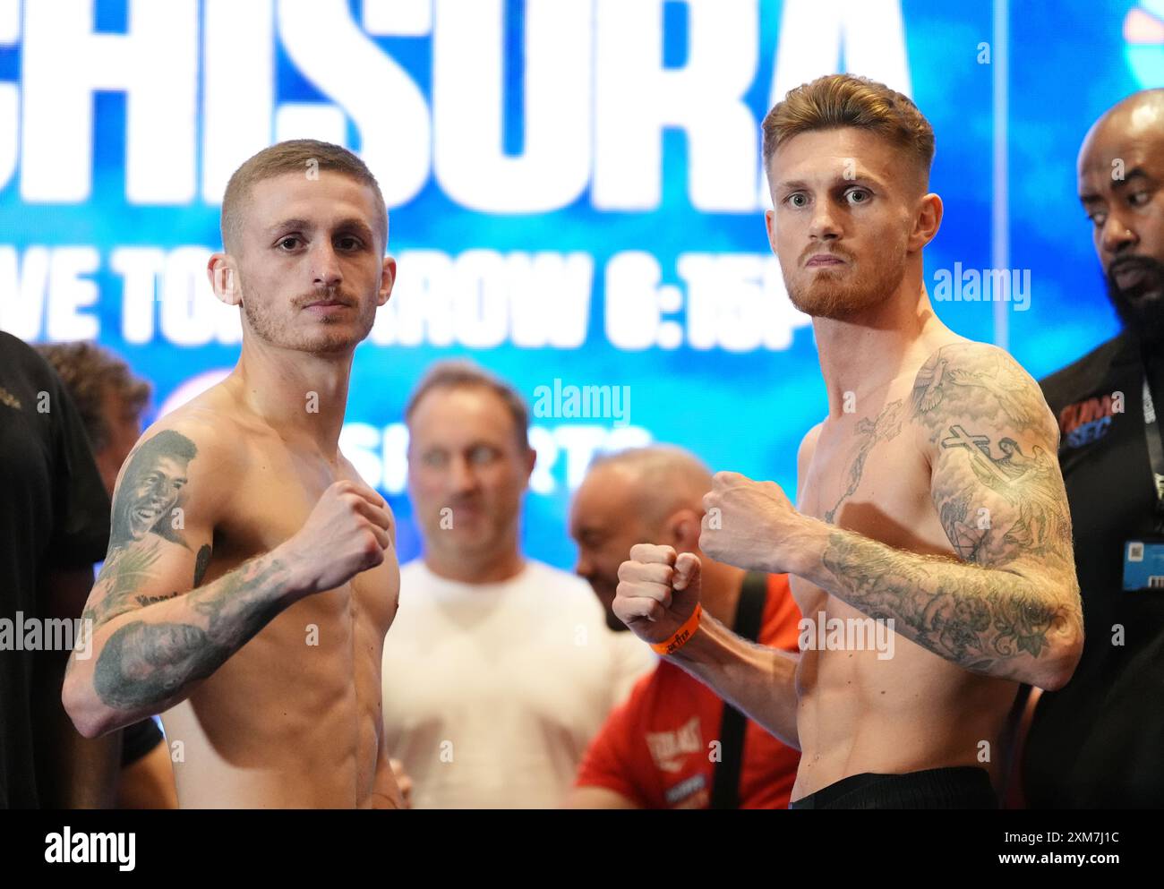 Ryan Garner (links) und Archie Sharp bei einem Wiegh-in im InterContinental London im O2, London. Bilddatum: Freitag, 26. Juli 2024. Stockfoto