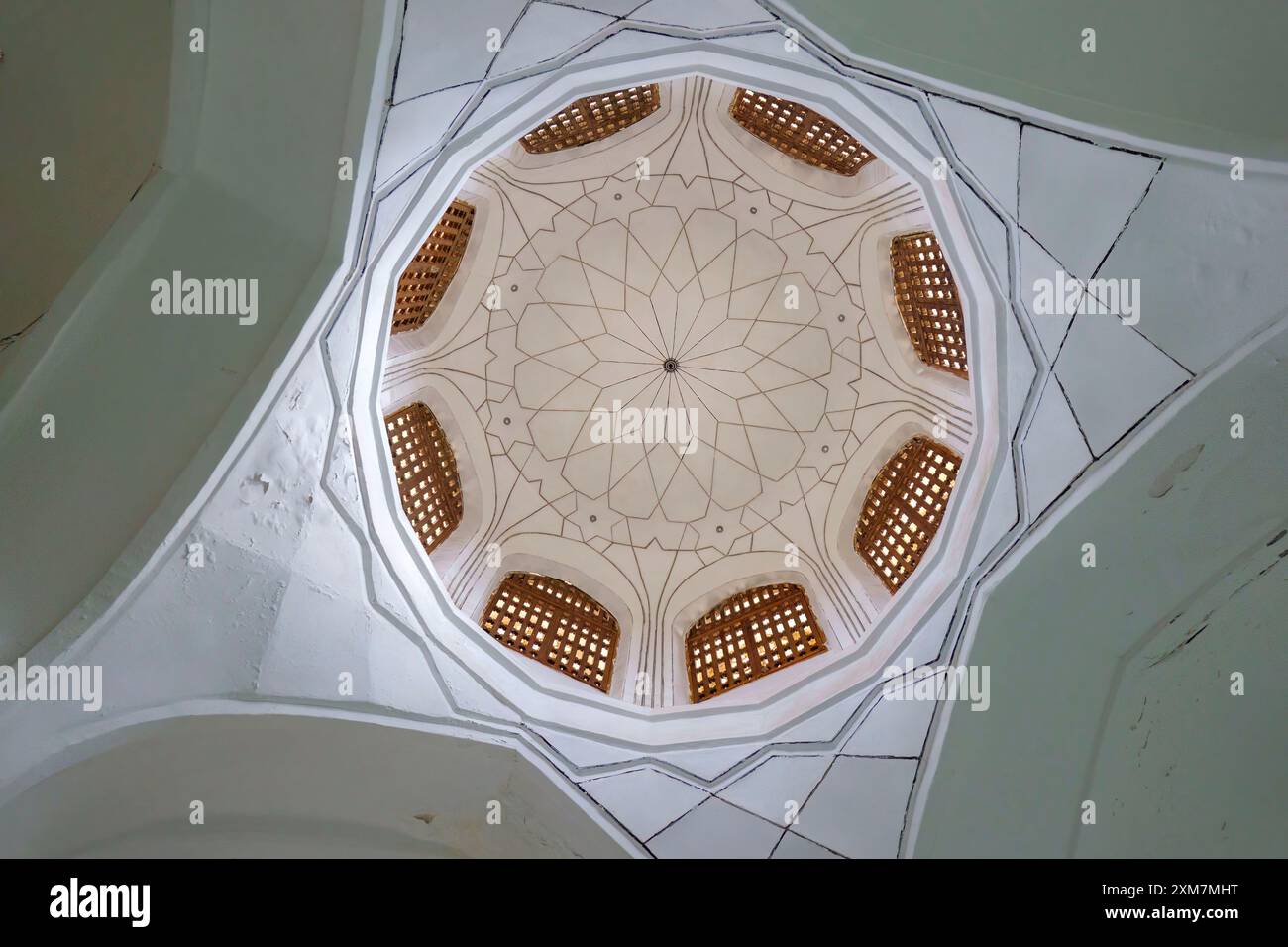 Die innere Kuppel der IMagok-i-Attari-Moschee in Buchara, Usbekistan Stockfoto