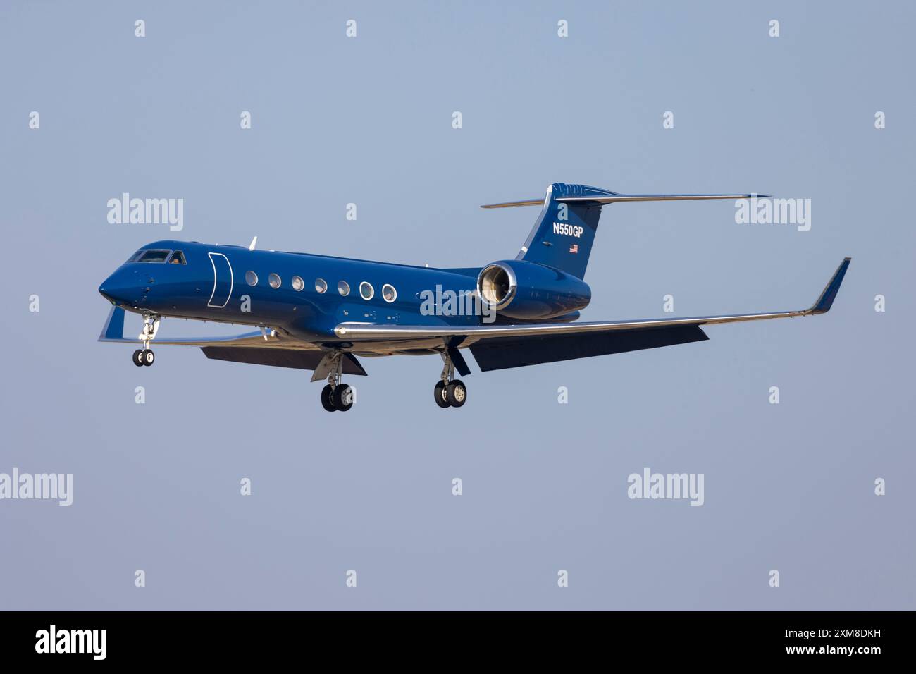 Gulfstream Aerospace G-V-SP Gulfstream G550 (REG: N550GP) aus dem nahe gelegenen Palermo, Sizilien. Stockfoto