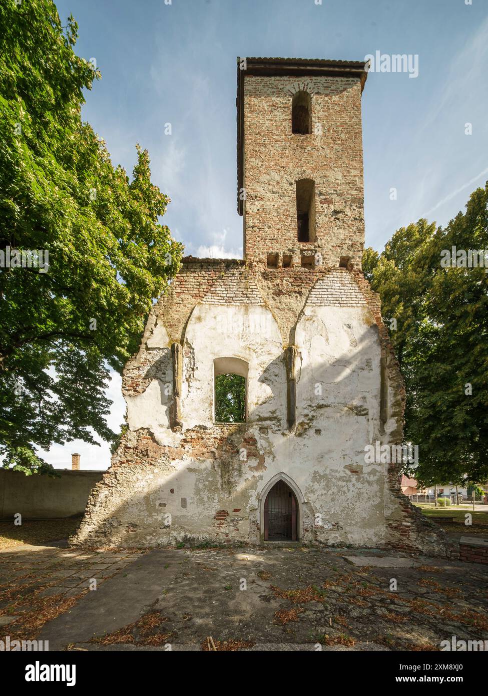 Unbekannte Tempelruine in Zalaszentgrot, Komitat Zala, Ungarn. Stockfoto