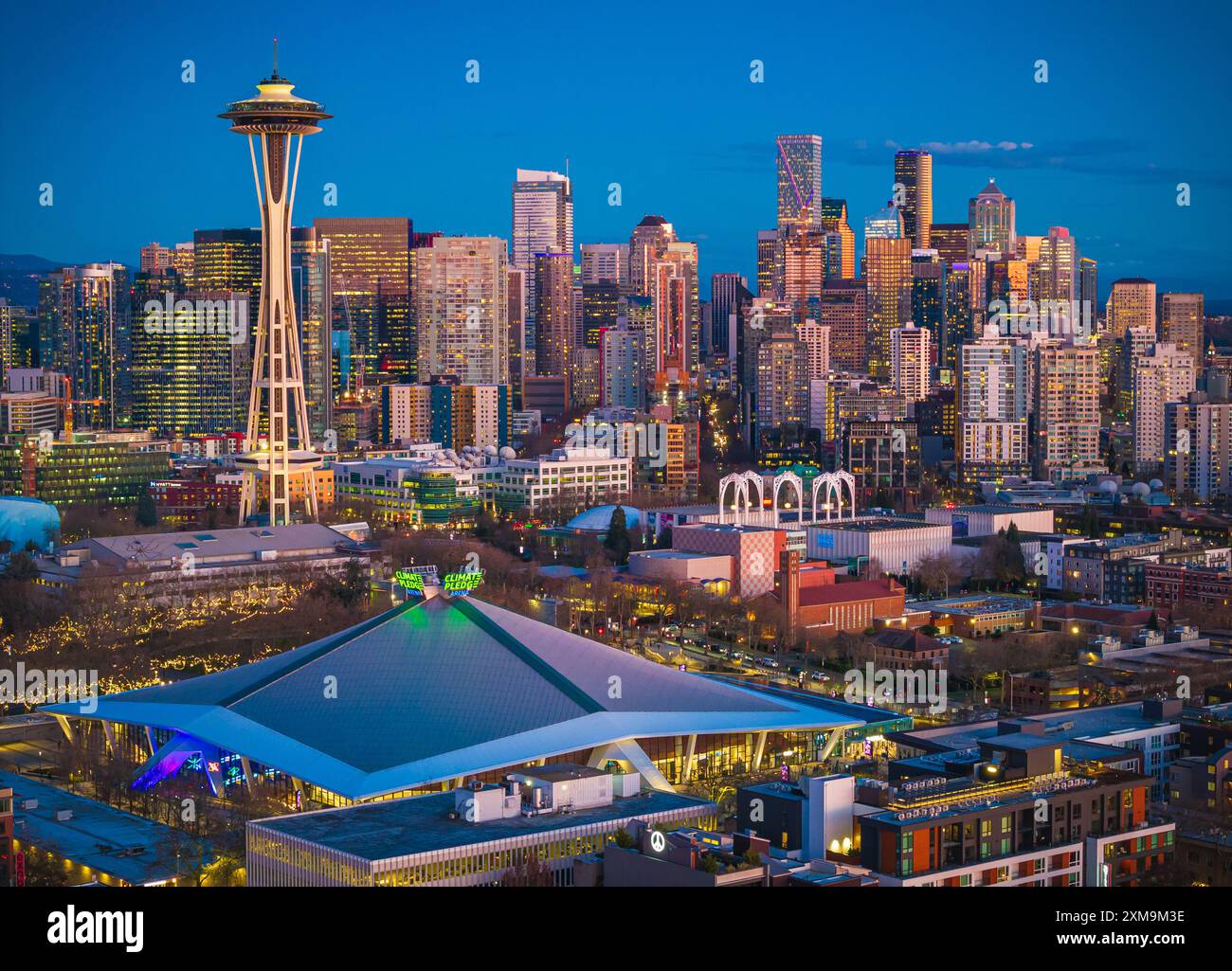 Seattle ist ein bedeutender Küstenflughafen und Sitz des King County im US-Bundesstaat Washington. Seattle ist die größte Stadt im pazifischen Nordwesten. Stockfoto