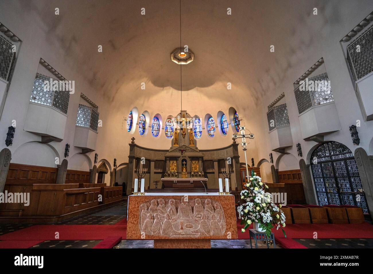 Kanzel der Ottokirche, erbaut von 1912 bis 1914 im Jugendstilstil, Siechenstraße 61, Bamberg, Oberfranken, Bayern, Deutschland Stockfoto
