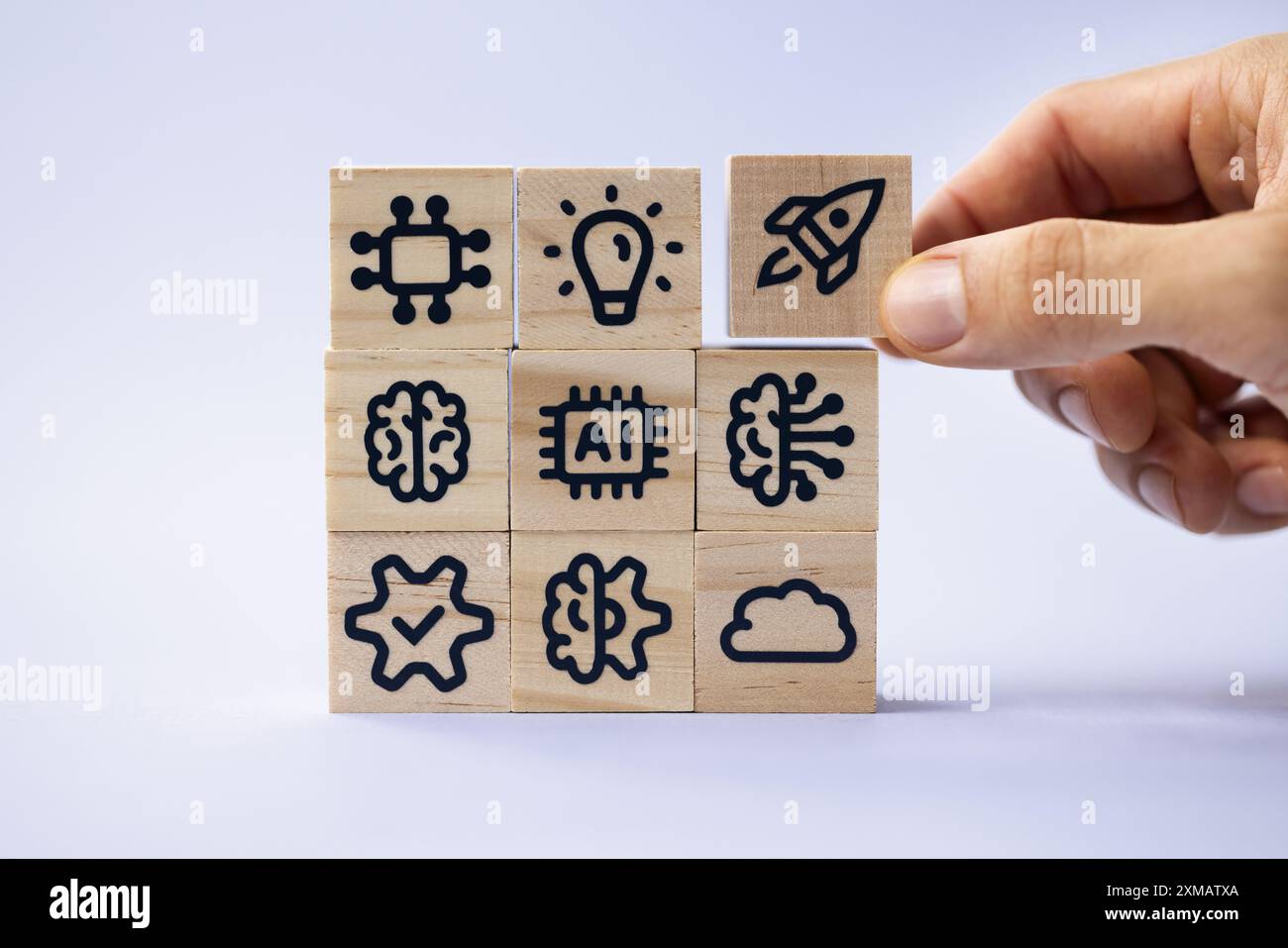 Aufbau eines erfolgreichen Unternehmens – Einsatz von Technologie und Teamwork für Wachstum und Innovation im Unternehmensmanagement Stockfoto