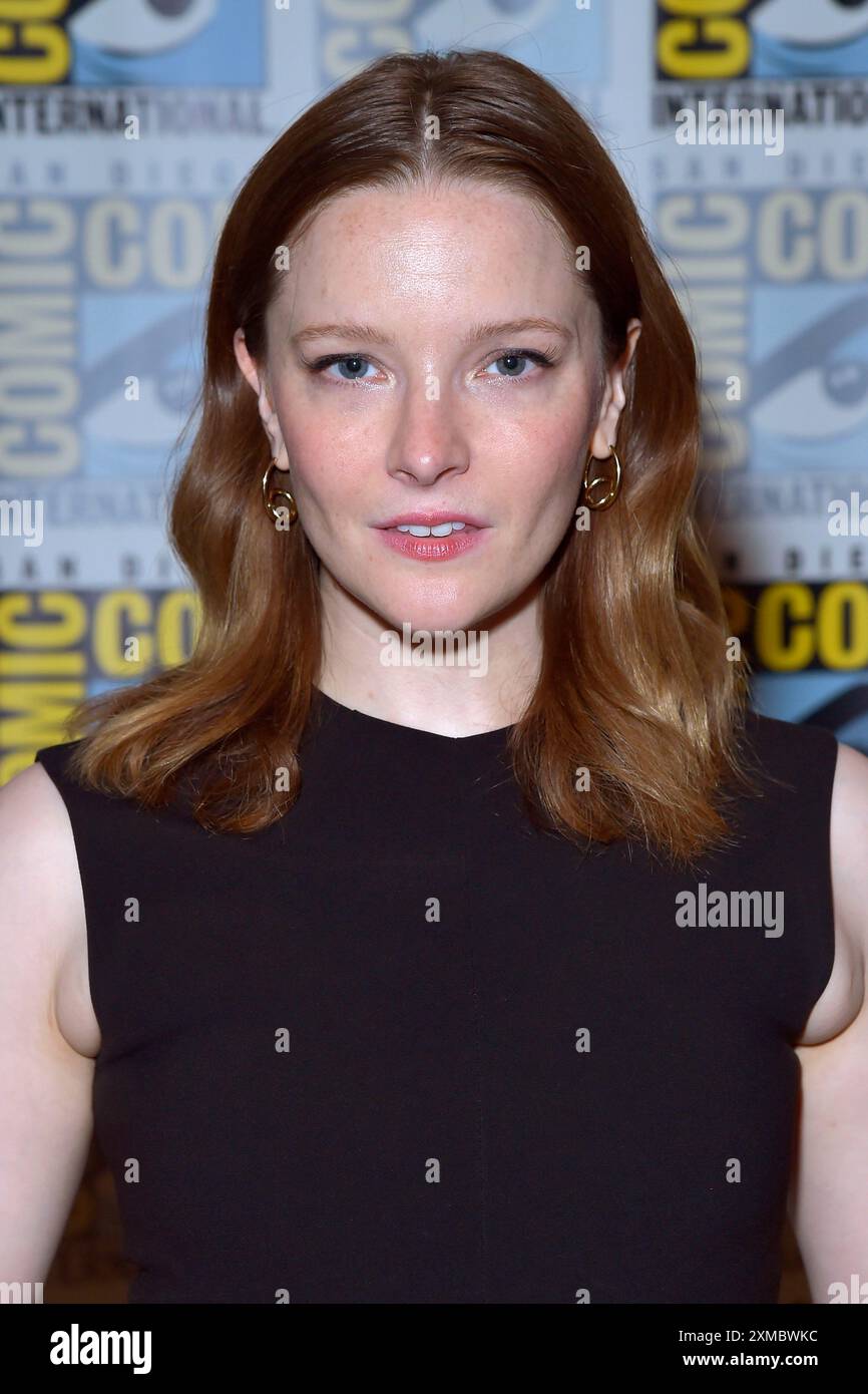 Morfydd Clark beim Photocall zur 2. Staffel der Amazon Prime Videoserie The Lord of the Rings: The Rings of Power / der Herr der Ringe: Die Ringe der Macht auf der San Diego Comic-Con International 2024 im Hilton Bayfront Hotel. San Diego, 26.07.2024 Stockfoto