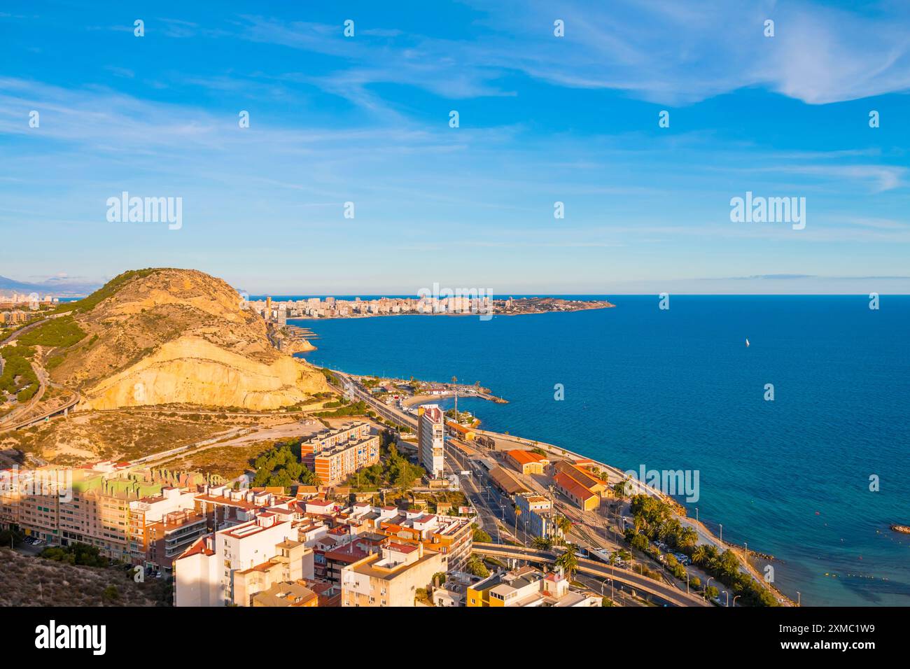 Blick auf Alicante vom Schloss Santa Barbara in Costa Blanca, Spanien Stockfoto