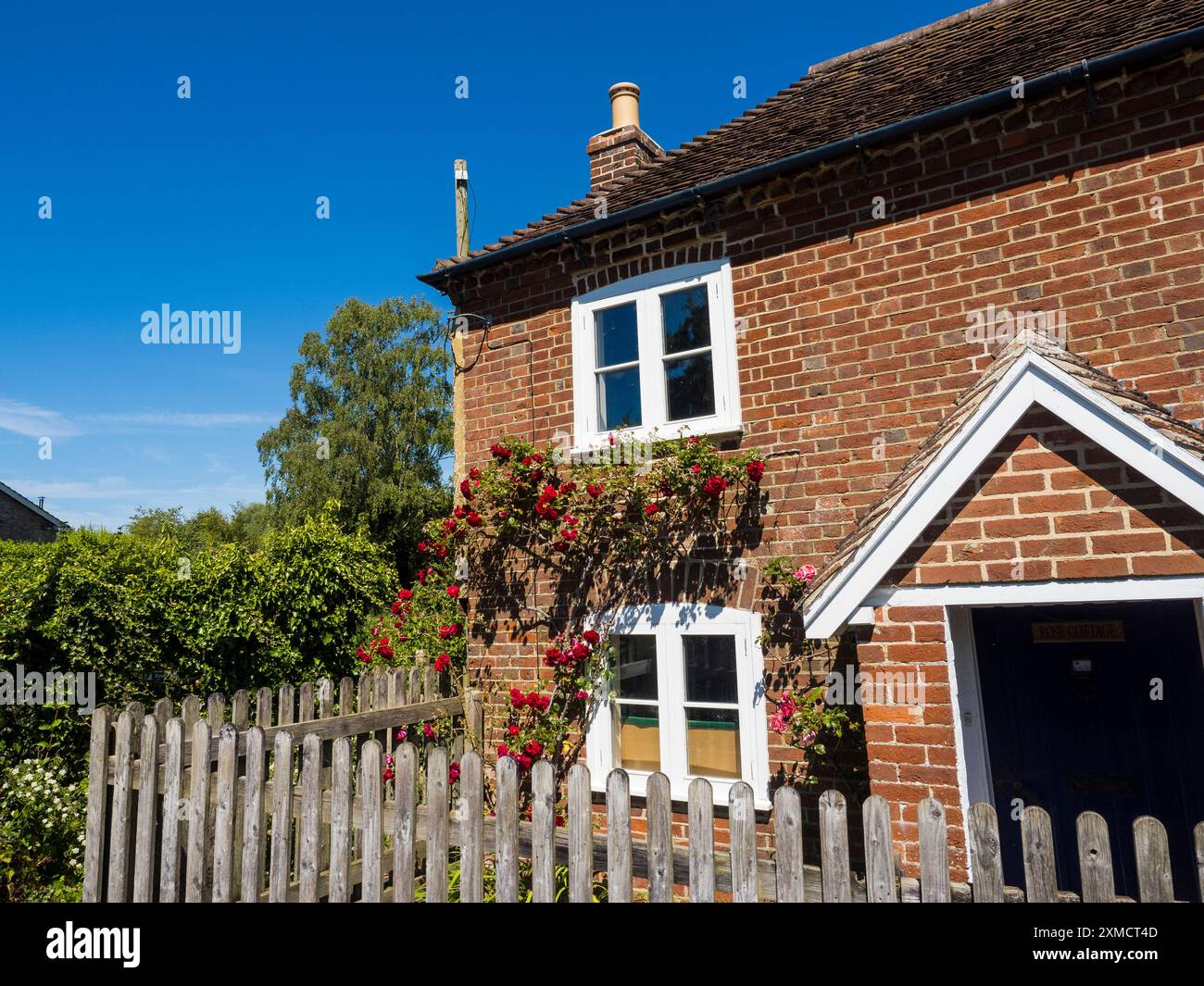 Rose Cottage, Harnham Water Meadows, Salisbury, Wiltshire, England, GROSSBRITANNIEN, GB. Stockfoto