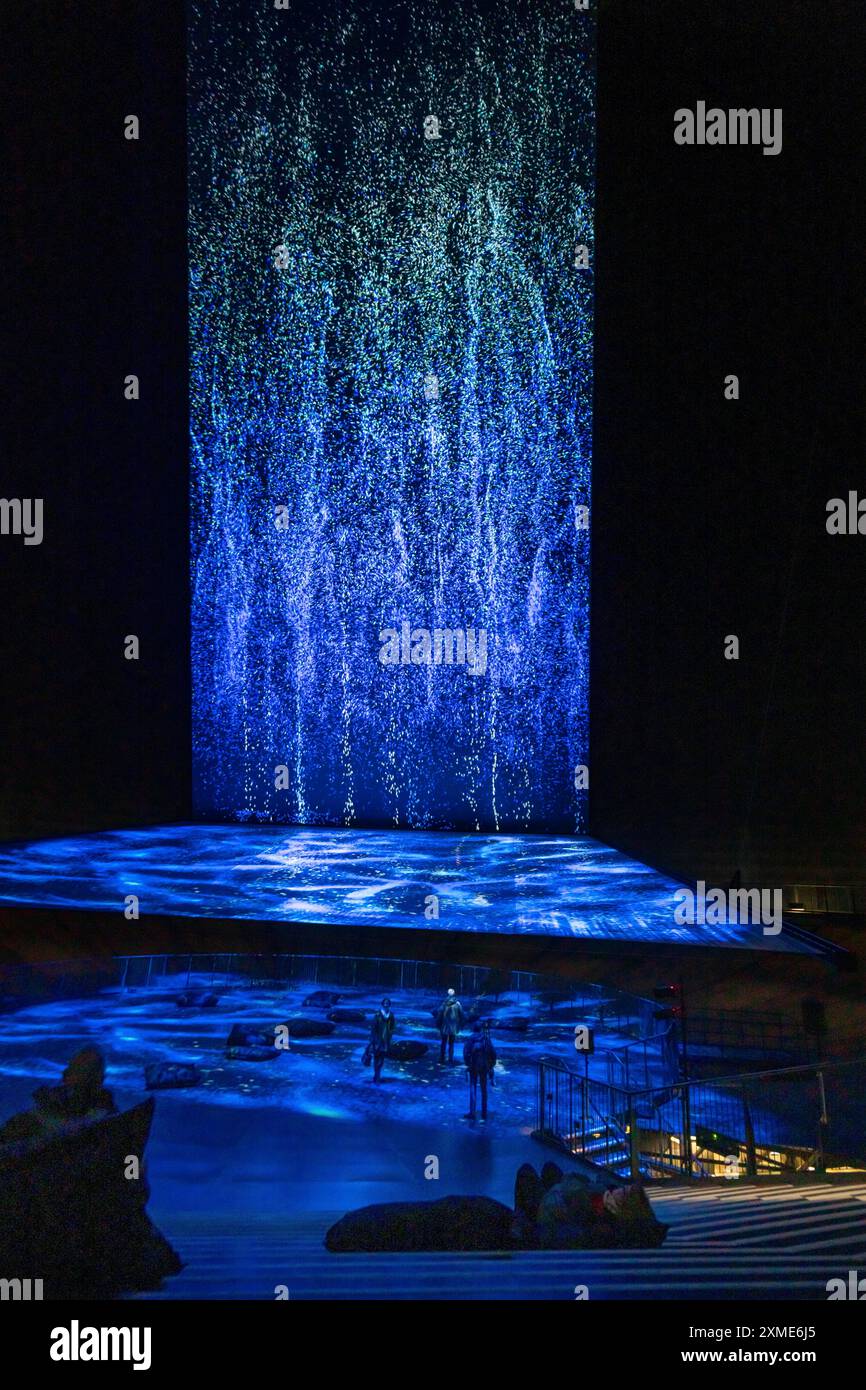 Ausstellung Plante Ozean im Gasometer in Oberhausen stehen die Ozeane der Welt in ihrer fragilen Schönheit im Mittelpunkt der neuen großformatigen Ausstellung Stockfoto