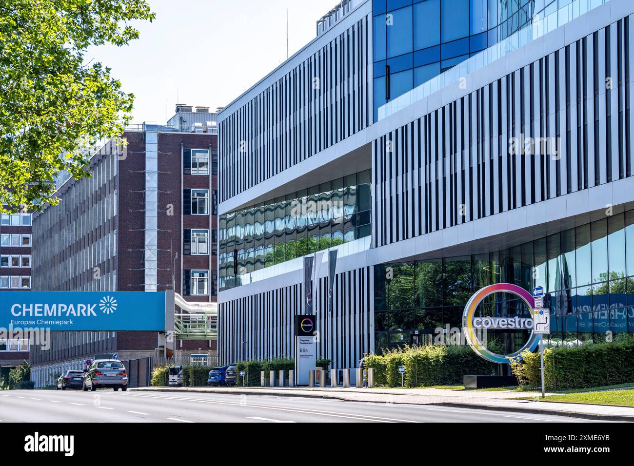 Hauptsitz der Covestro AG in Leverkusen, Chempark, Nordrhein-Westfalen Stockfoto