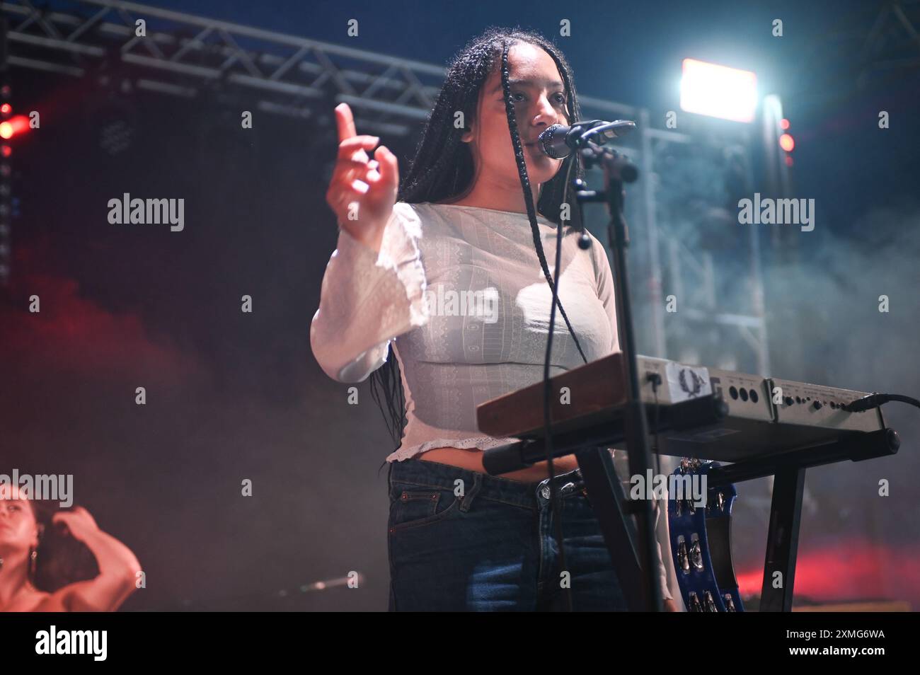 27. Juli 2024, Sheffield, South Yorkshire, U. K: Auftritt beim Tramlines Festival 2024, Sheffield, Großbritannien (Credit Image: © Robin Burns/ZUMA Press Wire) NUR REDAKTIONELLE VERWENDUNG! Nicht für kommerzielle ZWECKE! Stockfoto