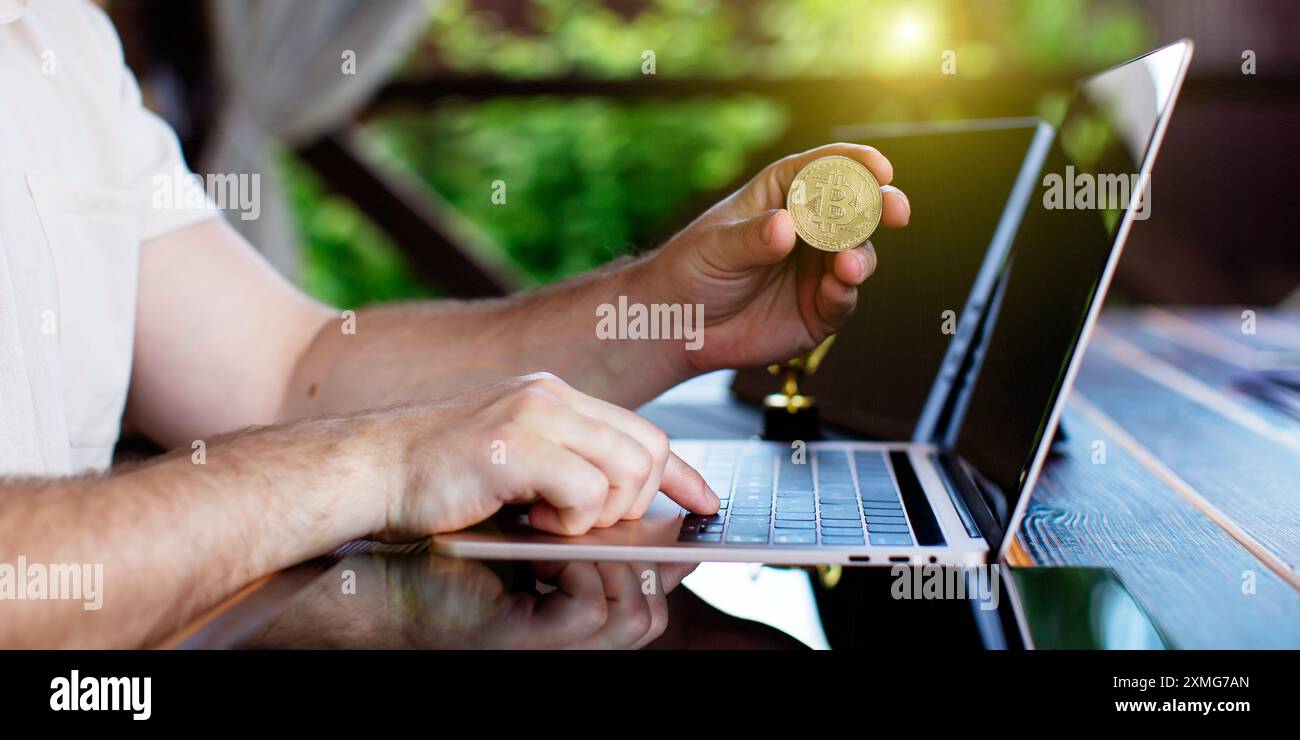 Bitcoin online kaufen, Blockchain-Investitionskonzept. Stockfoto