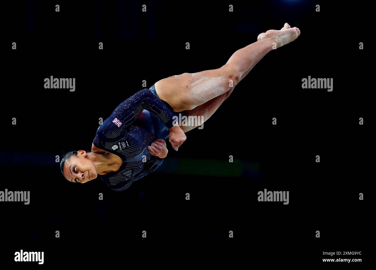 Die britische Rebecca Downie während der künstlerischen Turnen, der Frauenqualifikation in der Bercy Arena, am zweiten Tag der Olympischen Spiele 2024 in Paris. Bilddatum: Sonntag, 28. Juli 2024. Stockfoto