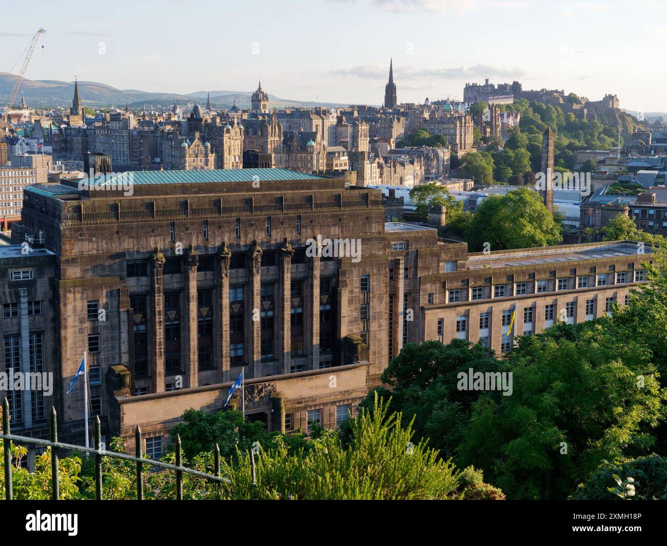 St. Andrews House Gebäude Hauptsitz der schottischen Regierung und der Stadt Edinburgh, Hauptstadt von Schottland, 27. Juli 2024 Stockfoto St. Andrews House Gebäude Hauptsitz der schottischen Regierung und der Stadt Edinburgh, Hauptstadt von Schottland, 27. Juli 2024 Stockfoto