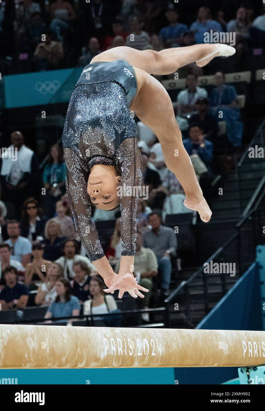 Paris, Frankreich. Juli 2024. Die US-amerikanische Hezly Rivera tritt am Sonntag, den 28. Juli 2024, auf dem Balance Beam während der Qualifikation für künstlerische Turnen der Frauen bei den Olympischen Sommerspielen in der Bercy Arena in Paris auf. Foto: Pat Benic/UPI Credit: UPI/Alamy Live News Stockfoto