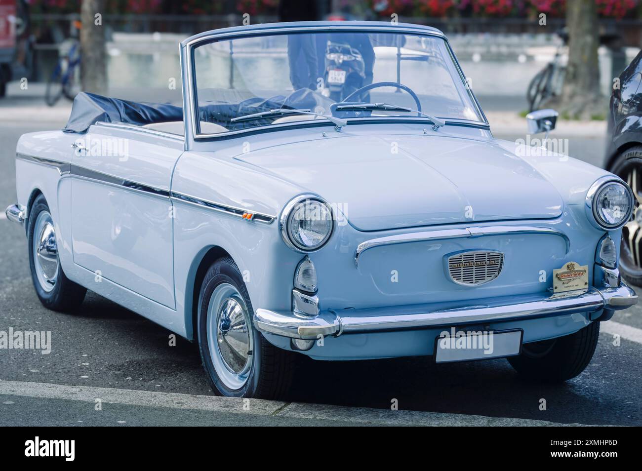 Luzern, Schweiz, 28. August 2014: Vintage-Eleganz auf den Luzerner Straßen Stockfoto