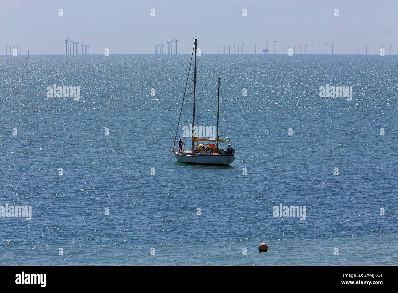 Heiß und sonnig in Brighton, Großbritannien. Quelle: Caron Watson /Alamy Live News Stockfoto