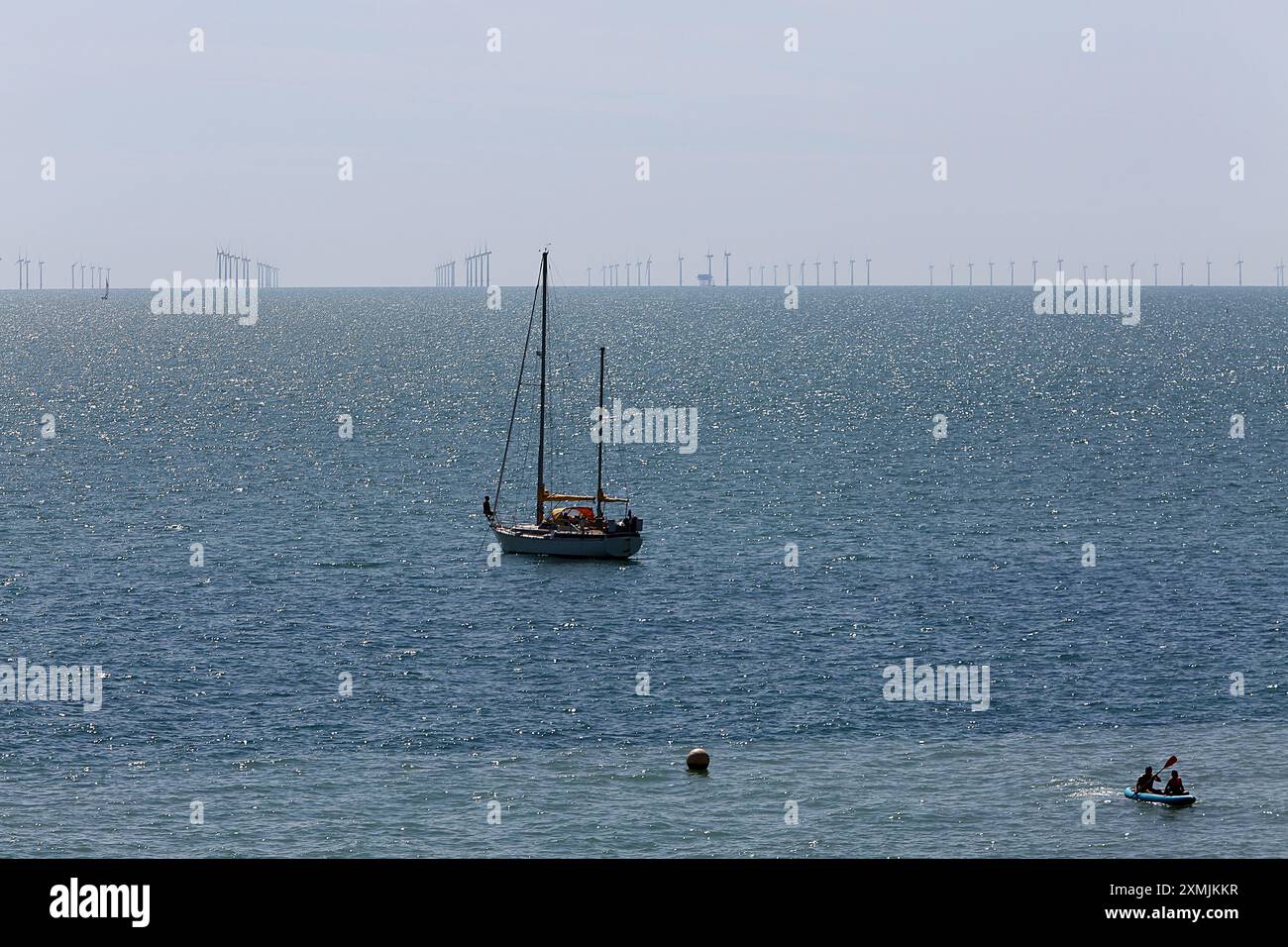 Heiß und sonnig in Brighton, Großbritannien. Quelle: Caron Watson /Alamy Live News Stockfoto