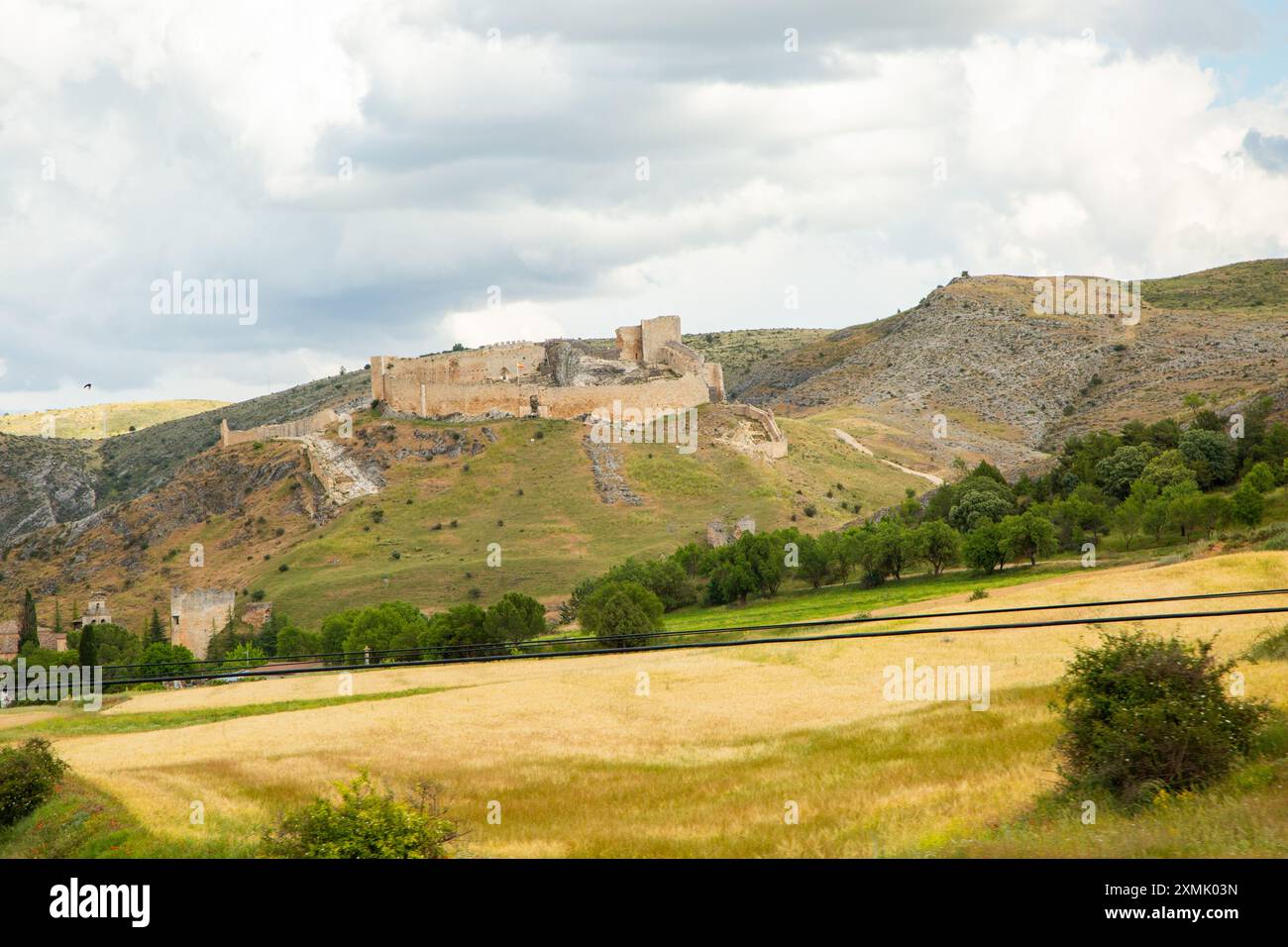 Die 912 erbaute spanische mittelalterliche Burg von Osma befindet sich am Rande der Stadt El Burgo de Osma in der Provinz Soria castile Leon Spanien Stockfoto