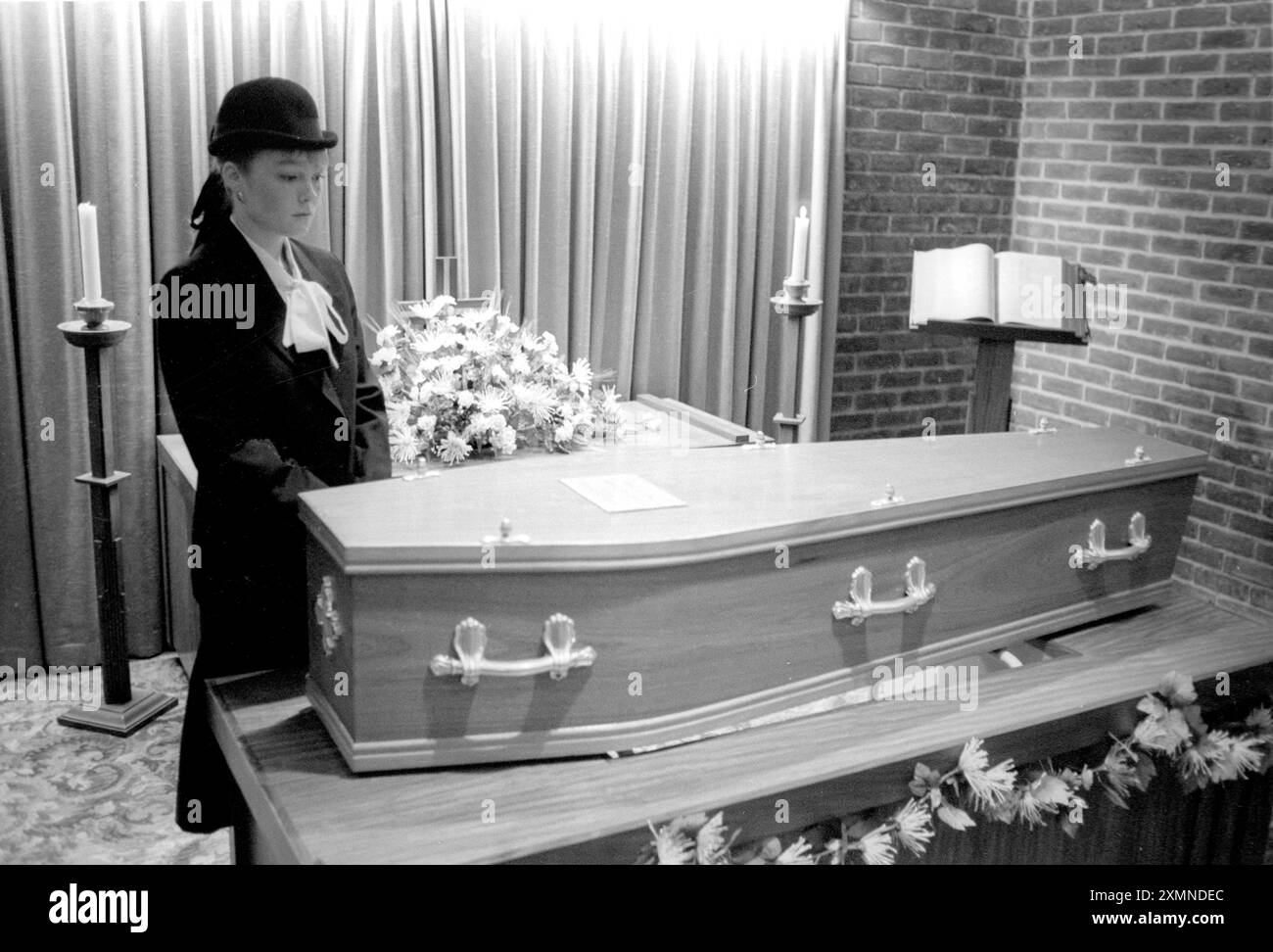 Funeral Parlour 13 Juli 1990 Bild von Roger Bamber Stockfoto