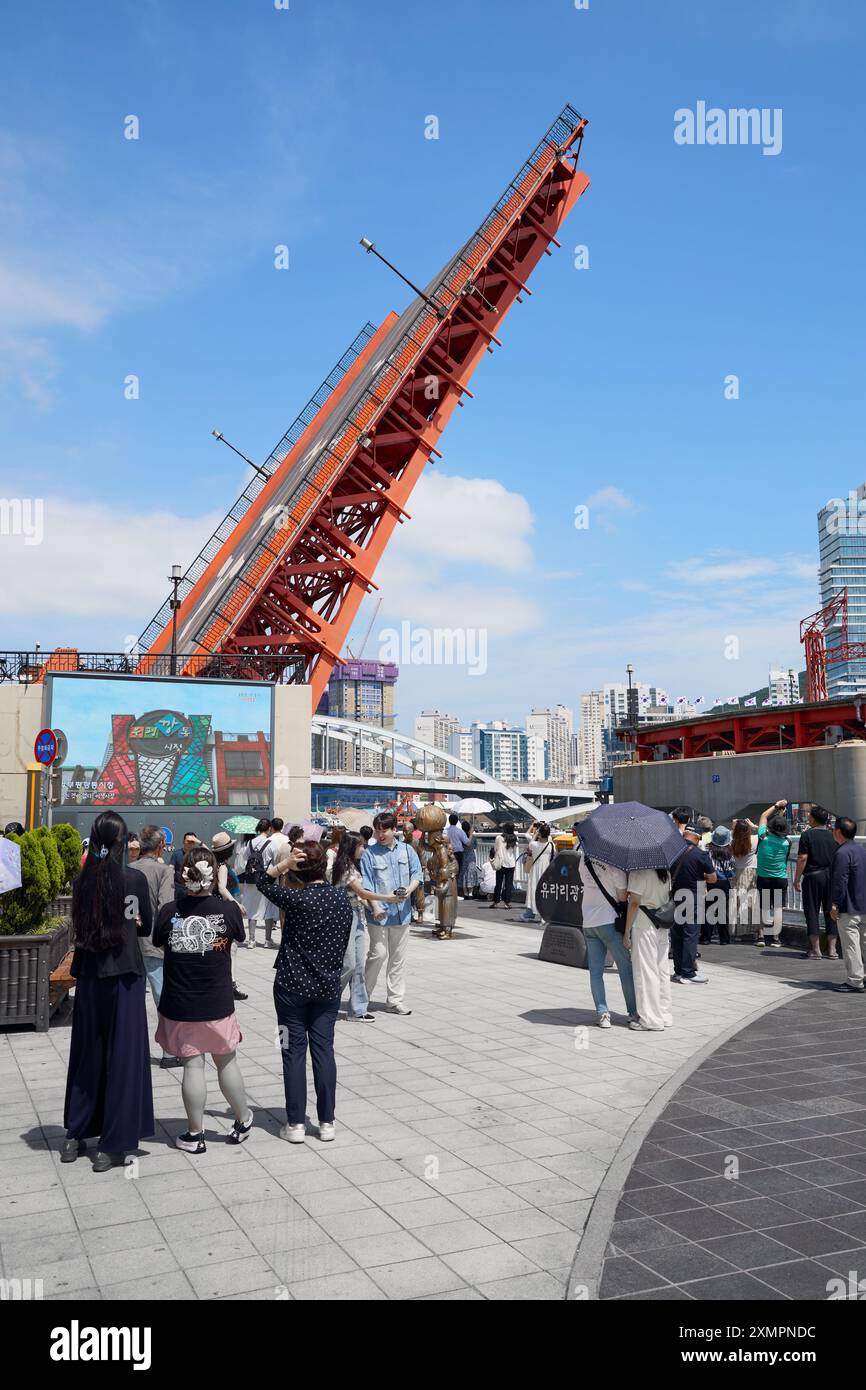 Klappbrücke in Busan Stockfoto