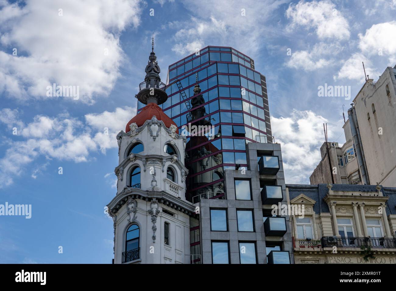 Torre Massue oder der Massue Tower im Stadtteil San Nicolas in Buenos Aires, Argentinien. Früher Palacio Castaguta, der offizielle Name ist heute der Stockfoto