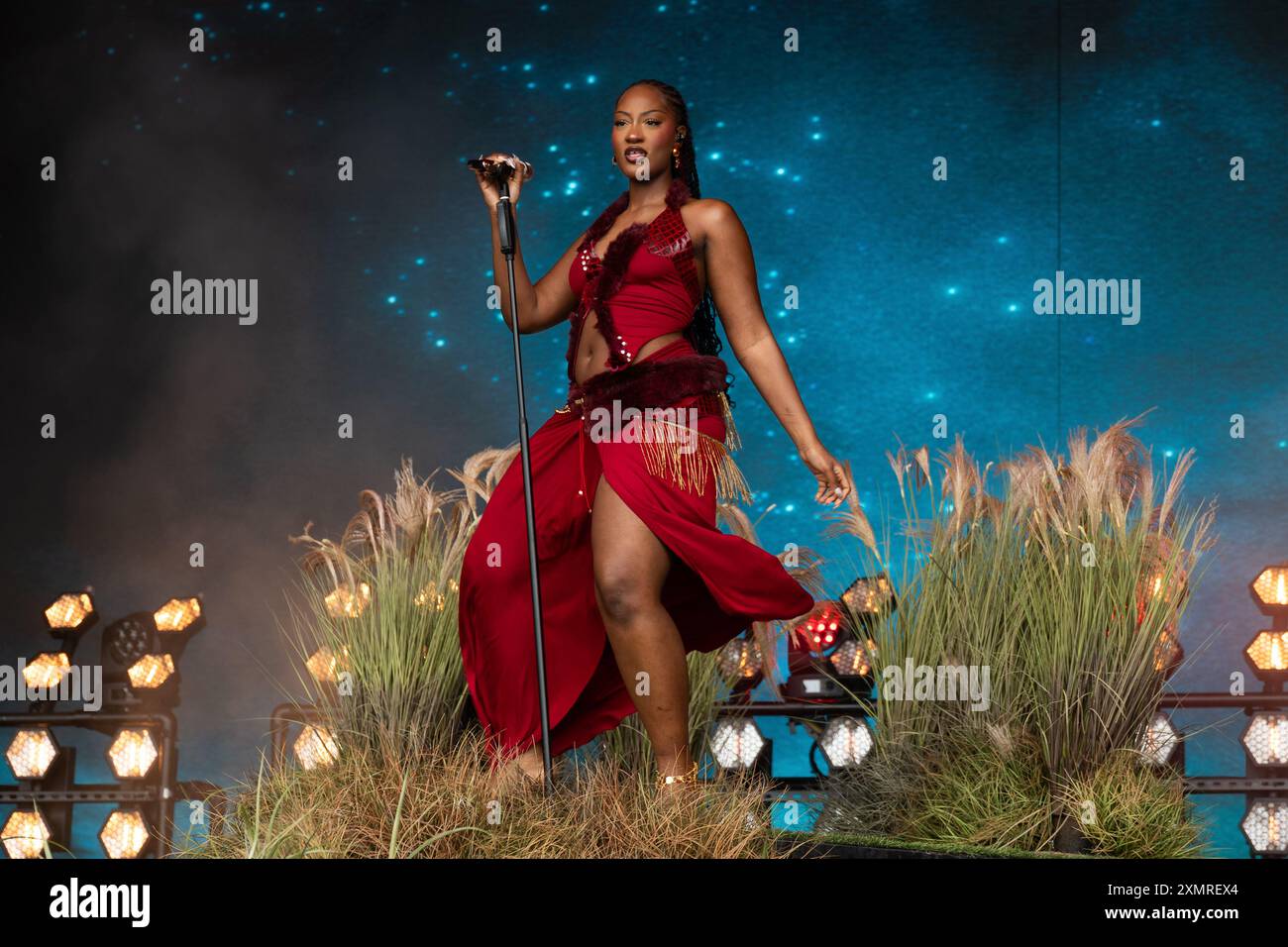 Temilade Openiyi alias tems beim Roskilde Festival 2024 Stockfoto