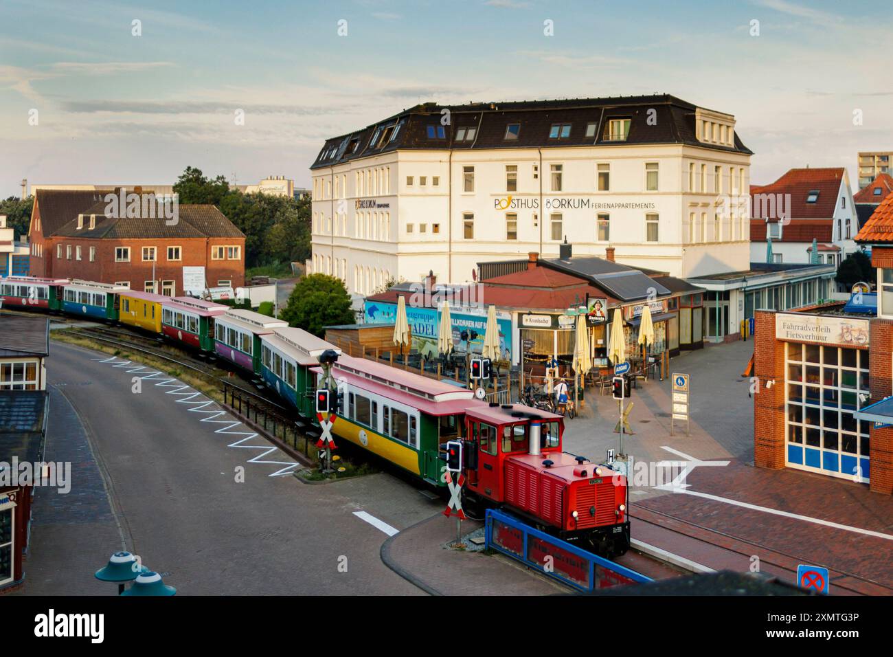 Borkum, Deutschland. Juli 2024. AG Ems Schmalspurbahn auf Borkum Credit: dpa/Alamy Live News Stockfoto