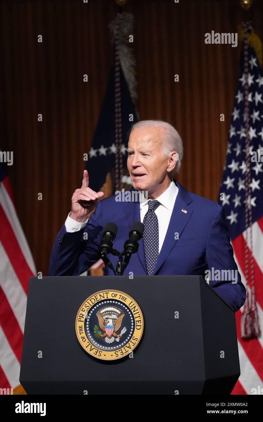 US-Präsident JOE BIDEN hält am 29. Juli 2024 in der Lyndon Baines Johnson Library in Austin die Grundsatzrede zum 60. Jahrestag der Unterzeichnung des Civil Rights Act durch LBJ im Jahr 1964. Biden warnte vor der Bedrohung der Demokratie, wenn Donald Trump zufällig eine zweite Amtszeit gewinnt. Quelle: Bob Daemmrich/Alamy Live News Stockfoto