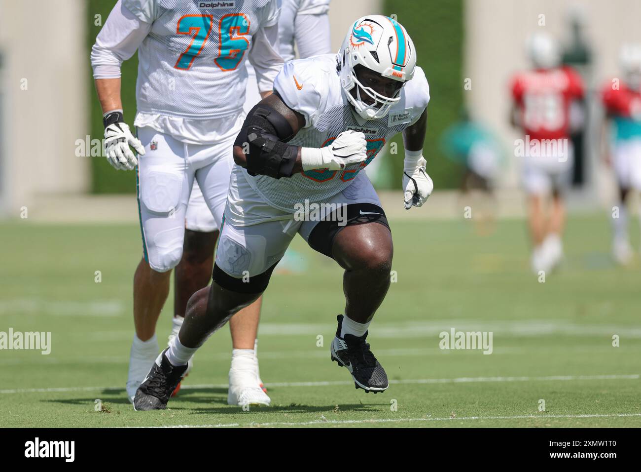 Miami Gardens, FL USA; Miami Dolphins Chasen Hines (63) findet während des Trainingslagers am Montag, 29. Juli 2024, im Baptist Health Training Complex statt. (Kim Hukari/Bild des Sports) Stockfoto