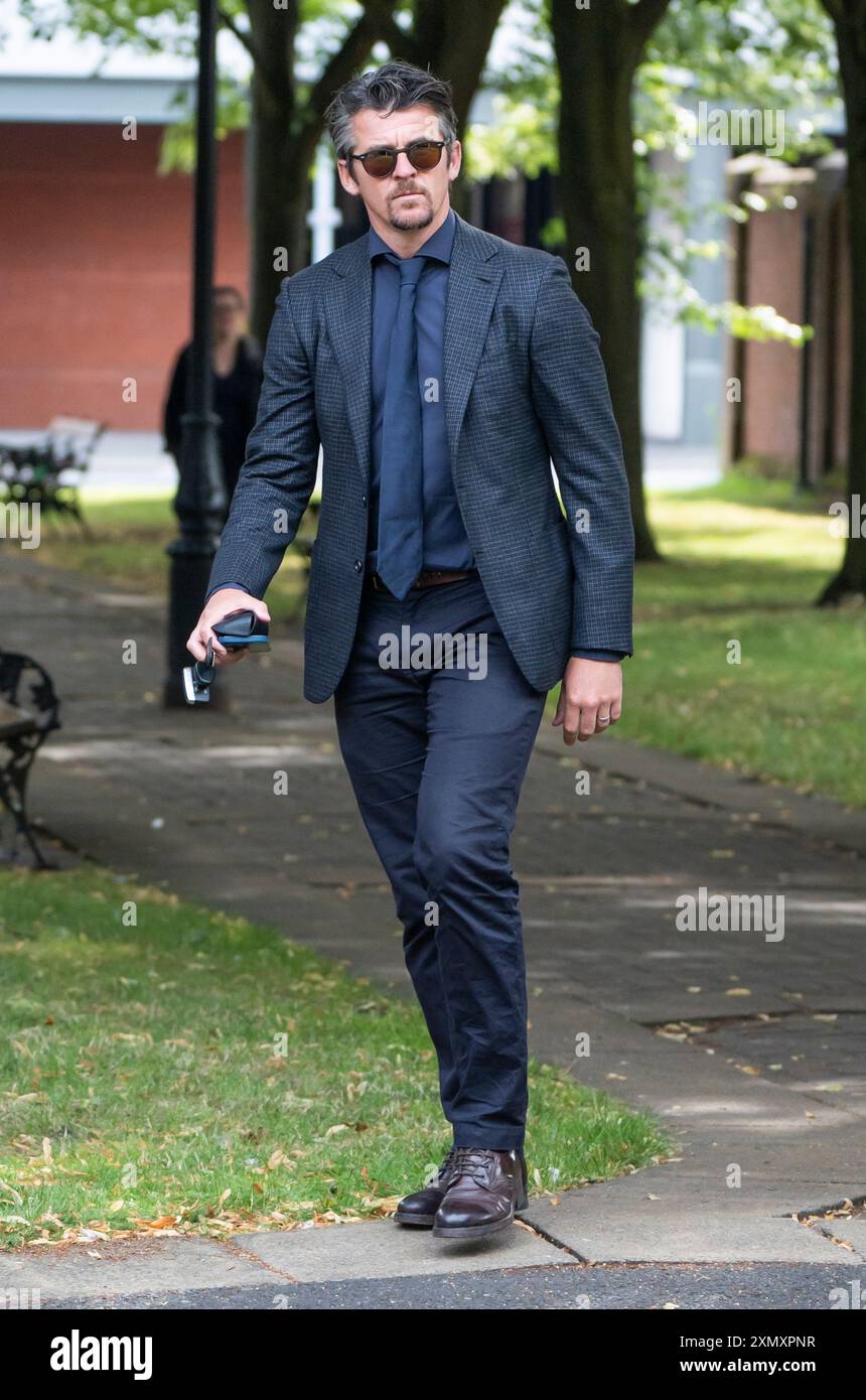 Joey Barton kommt im Warrington Combined Crown and Magistrates Court Centre an, wo er wegen böswilliger Kommunikationsdelikte beschuldigt wird. Die Anklage betrifft Tweets, die er über den Fußballexperten Eni Aluko während eines FA-Cup-Spiels schickte, das sie für die BBC im Januar kommentierte. Bilddatum: Dienstag, 30. Juli 2024. Stockfoto