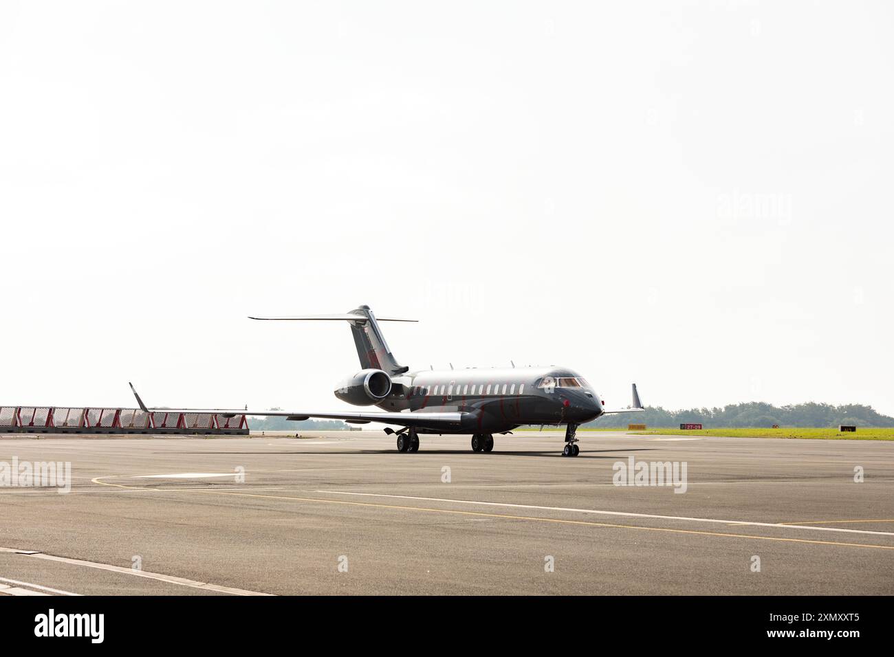 Bombardier Global Express XRS am Flughafen Biarritz. Stockfoto
