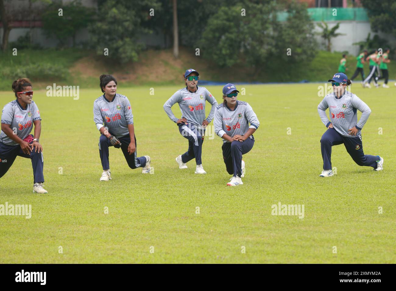 Das Bangladesch Women’s Cricket Team nimmt am 11. Juli 2024 am Bangladesch Krira Shikkha Protishtan Ground-4 in Zirani, Savar, Bangladesch Teil.BCB announ Stockfoto